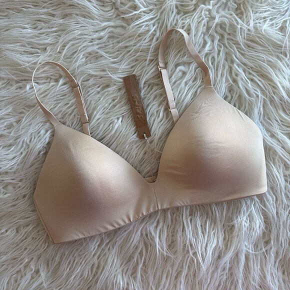 Skims Wireless Form T-shirt Bra Sand Size 36B - Picture 2 of 7